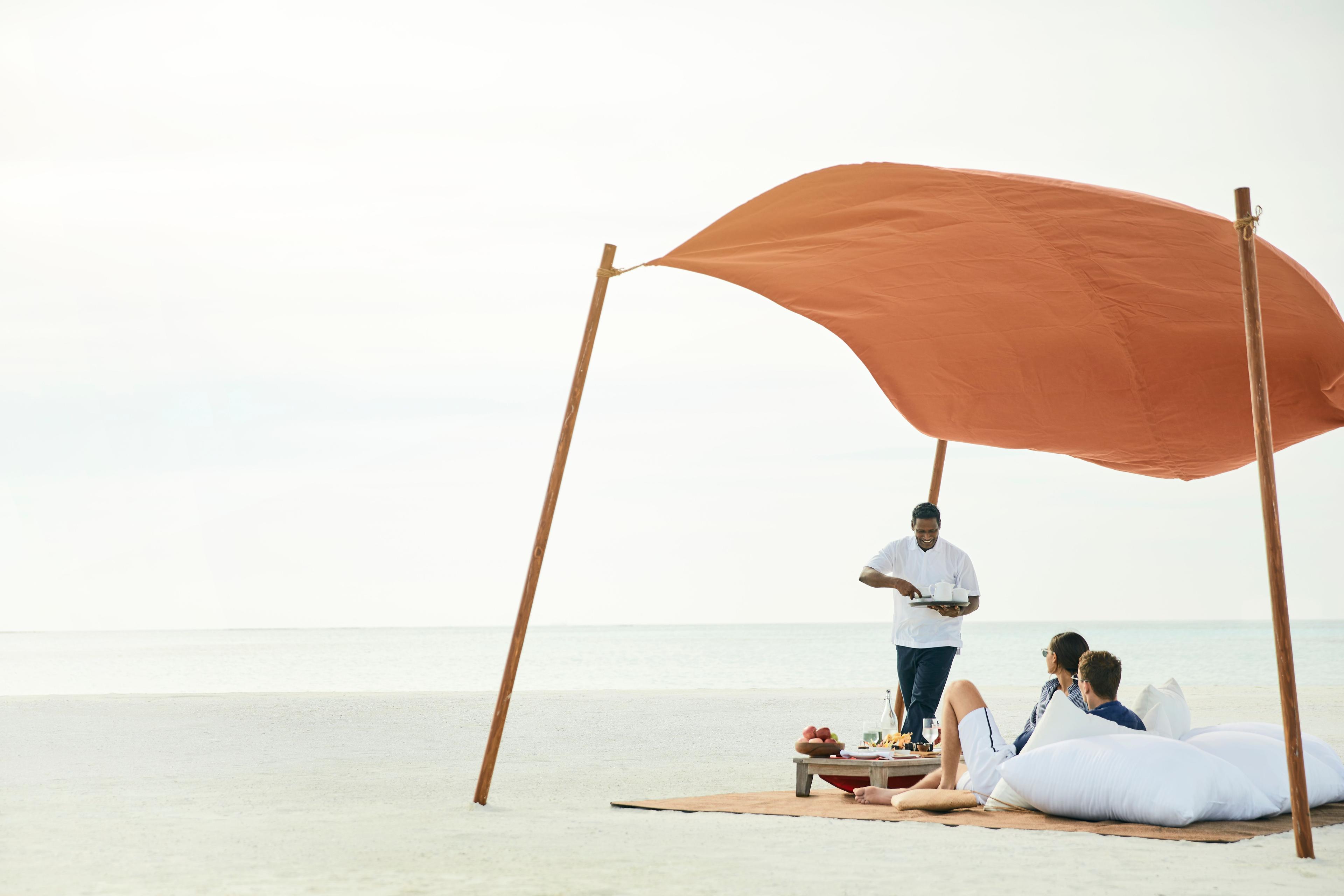 Summer Honeymoon 2025 | COMO Cocoa Island | Half board | Dhoni Water Villa