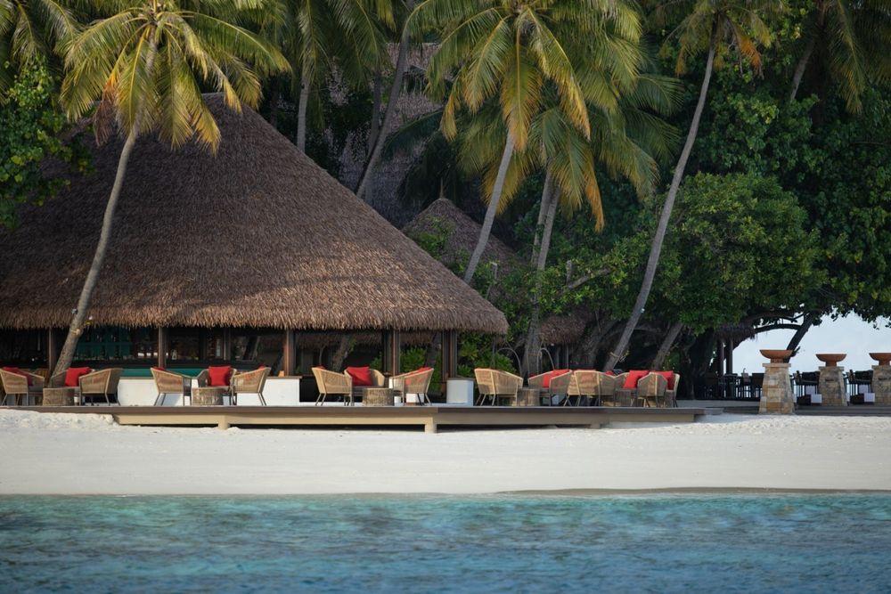 The Velaavani Bar