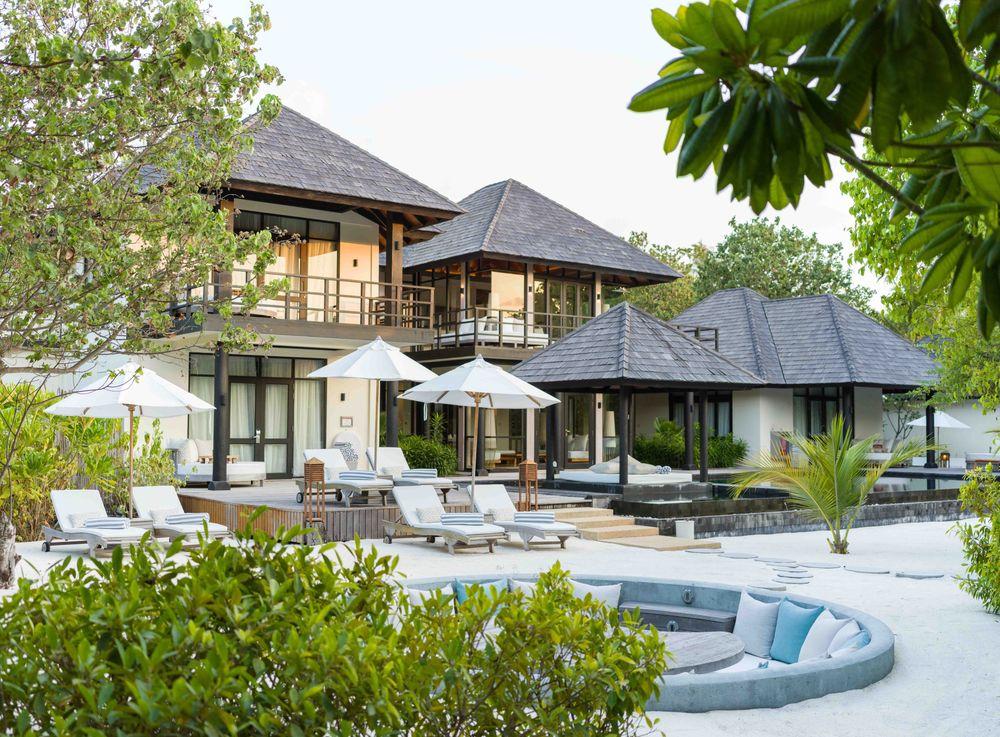 Three Bedroom Island Pool Residence