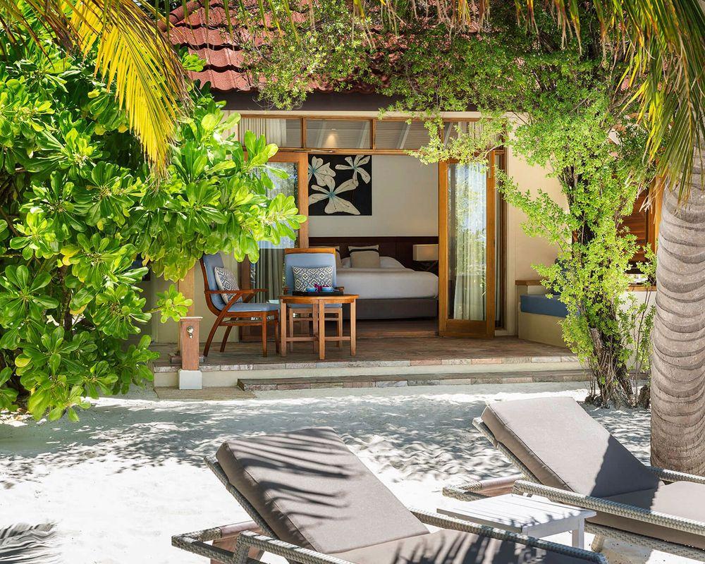 Beachfront Deluxe Bungalow