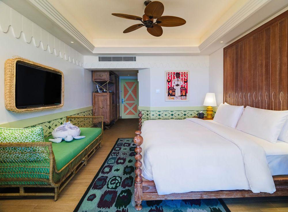 Beach Room