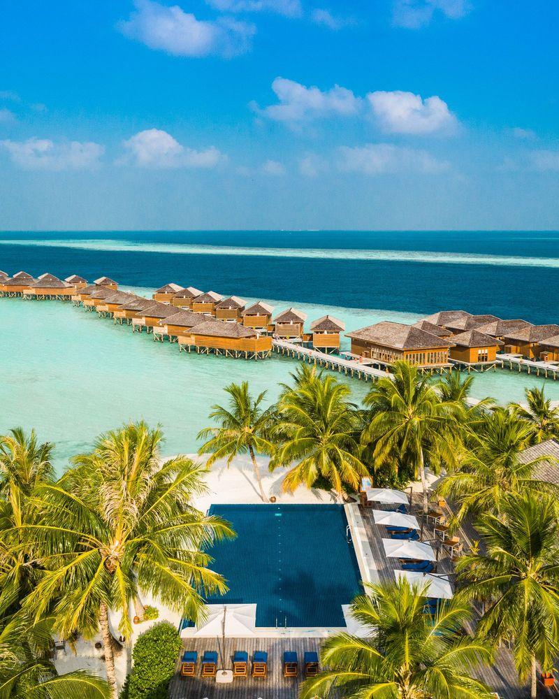 Vilamendhoo Island Resort & Spa