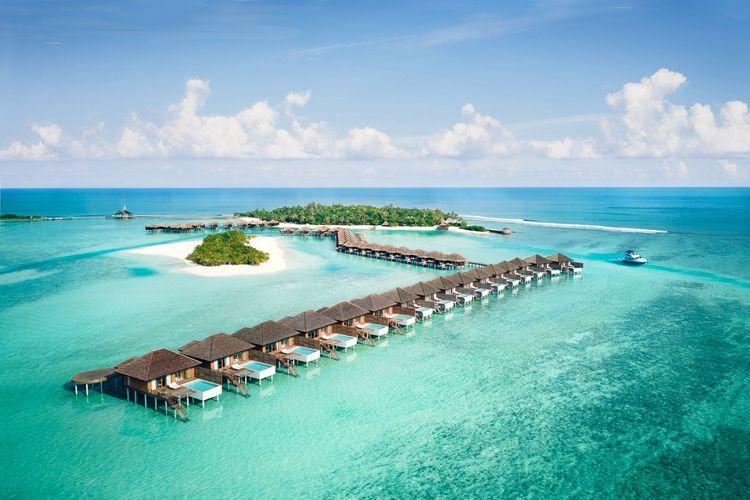 Eid Holiday Offer 2025 | Luxury | Anantara Veli | Half Board | Overwater Villa 