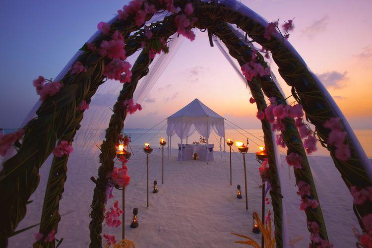 Adults Only Deal | Anantara Veli Maldives Resort | Half Board | Over Water Villa