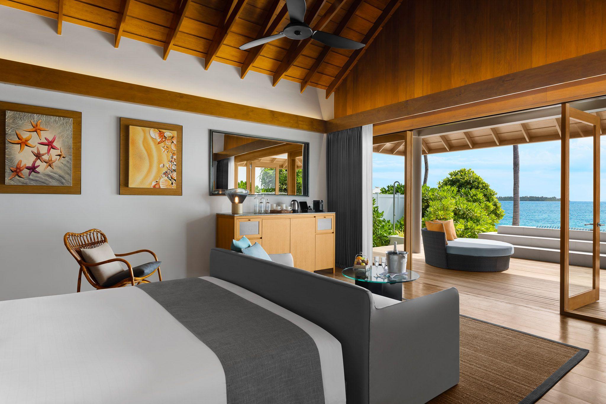 Emerald Faarufushi Resort & Spa