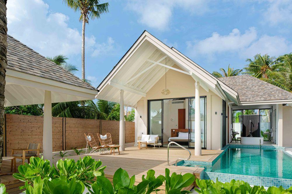 Deluxe Beach Pool Villa
