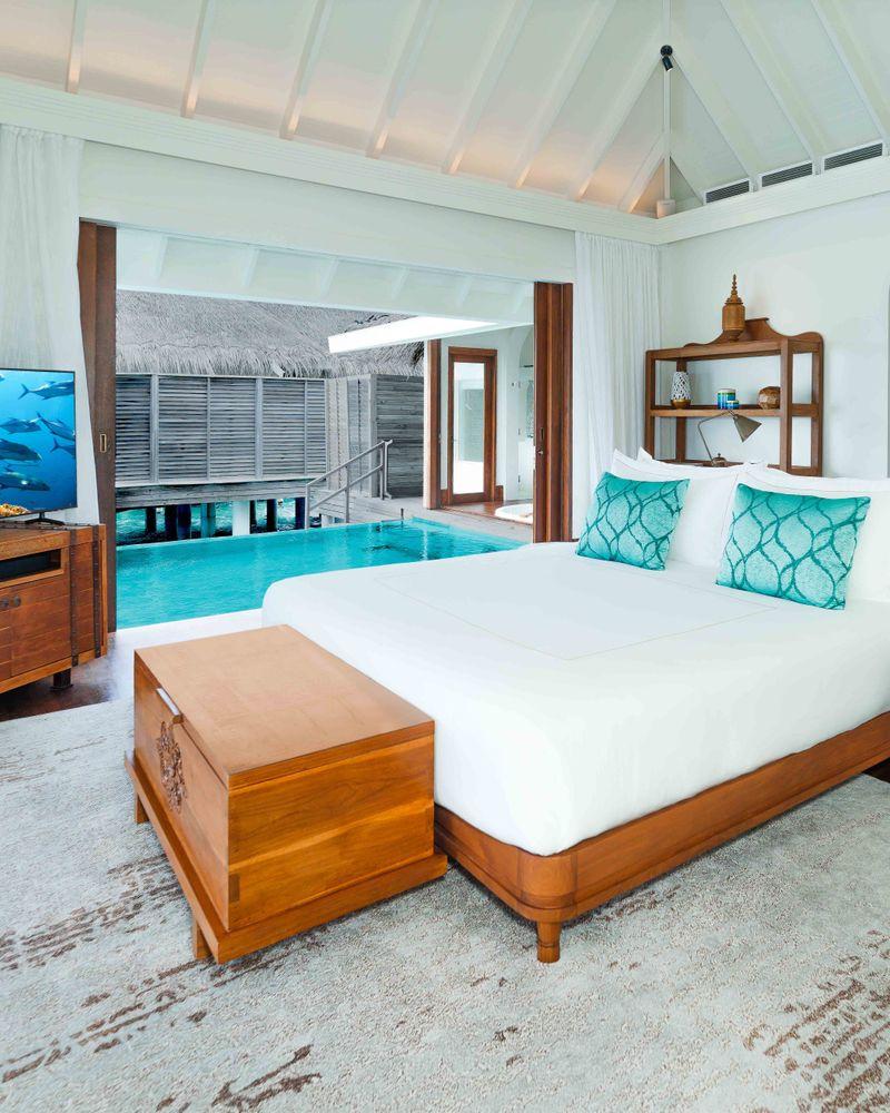 One Bedroom Family Over Water Pool Villa