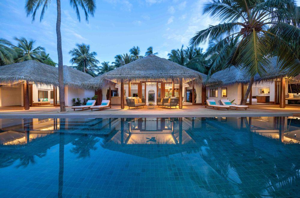 Three Bedroom Beach Pool Residence