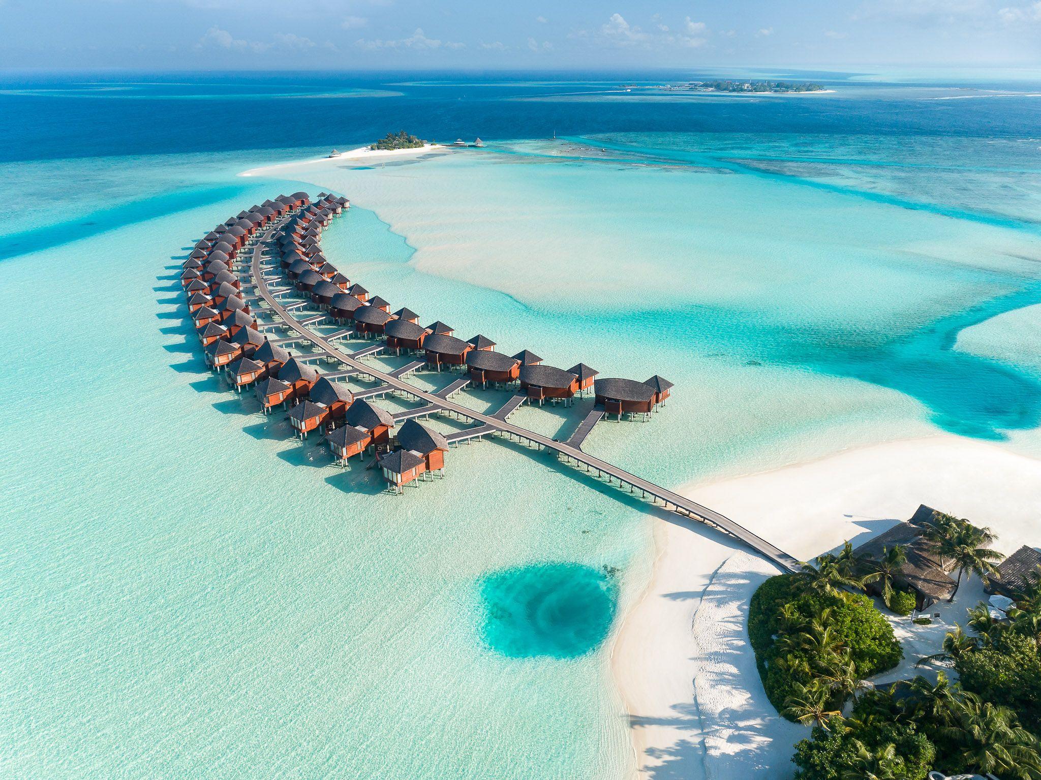 Anantara-Dhigu-Maldives-Resort-Accommodation-Villas-Guest-Room-Over-Waer-Suites-Aerial.jpg