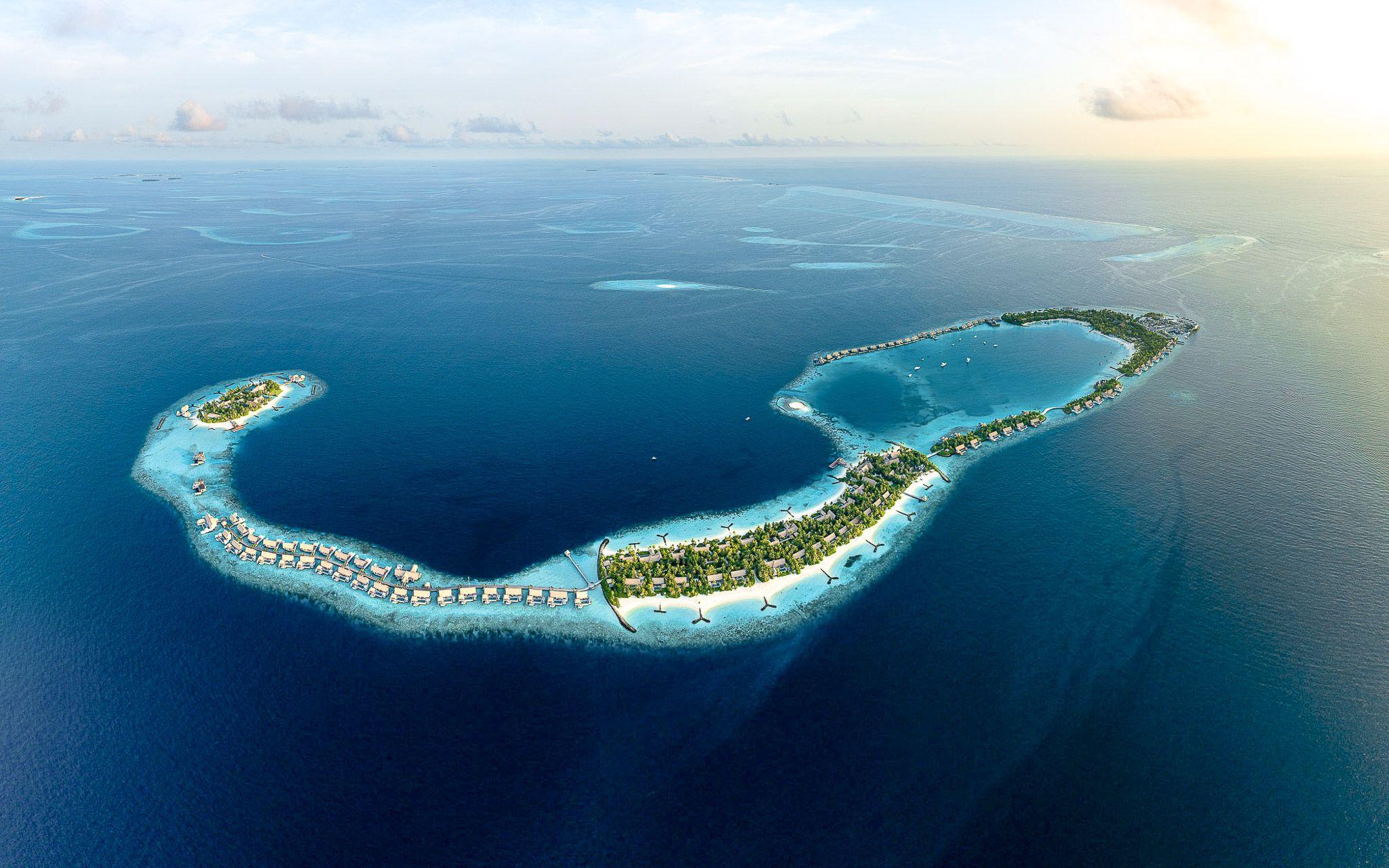 Waldorf Astoria Maldives Ithaafushi - Island Aerial.jpg