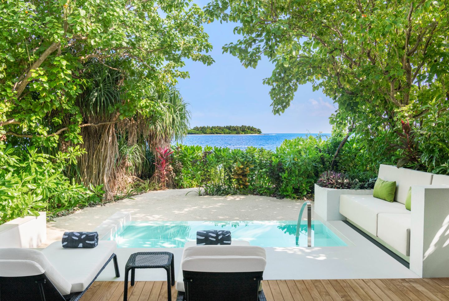 The Westin Maldives Miriandhoo Resort – Limited Offer